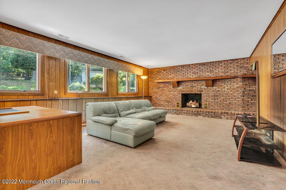 60 Howland Road Middletown, NJ 07748 - Photo 18 of 35 027_dsc07540-1