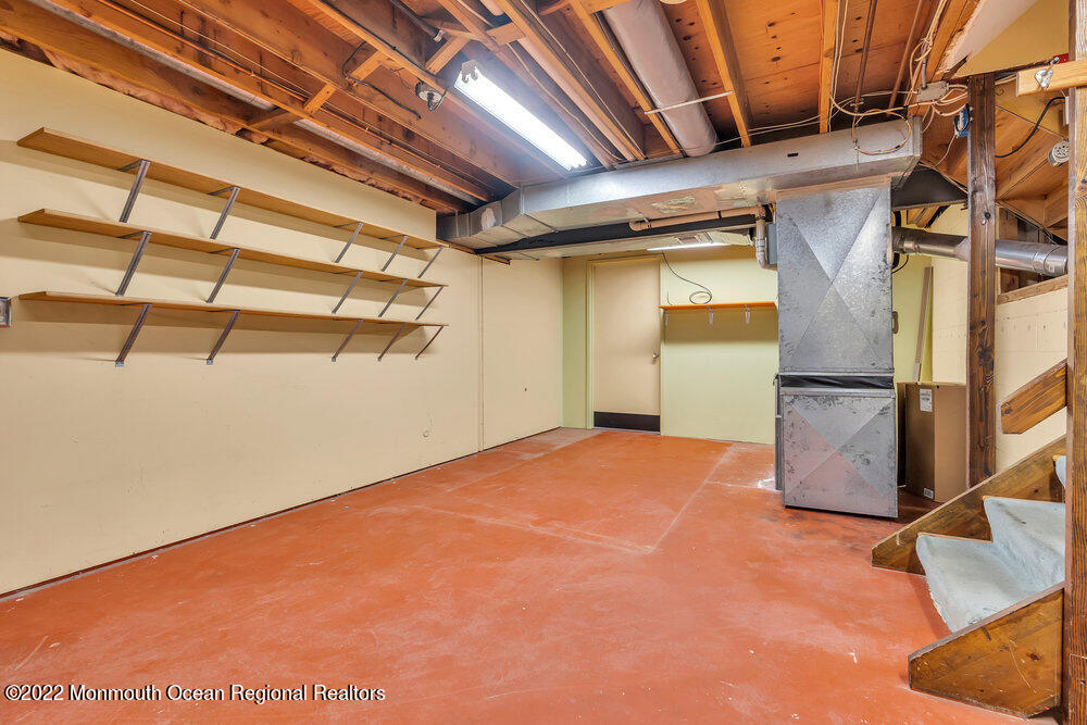 60 Howland Road Middletown, NJ 07748 - Photo 23 of 35 041_dsc07578