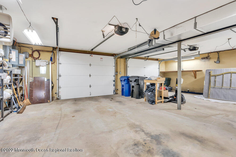 60 Howland Road Middletown, NJ 07748 - Photo 26 of 35 043_dsc07588