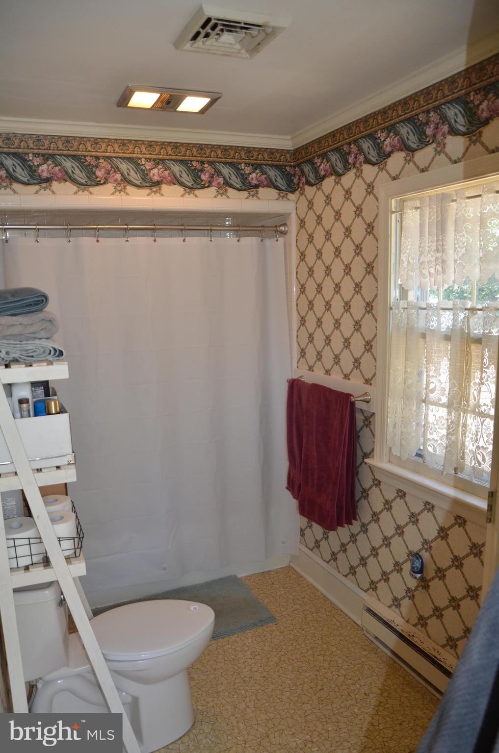 9020 Bozman Neavitt Road St. Michaels, MD 21663 - Photo 21 of 32 Upstairs Bath