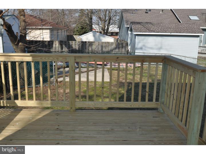 703 Bem Street Riverside, NJ 08075 - Photo 16 of 19 Deck