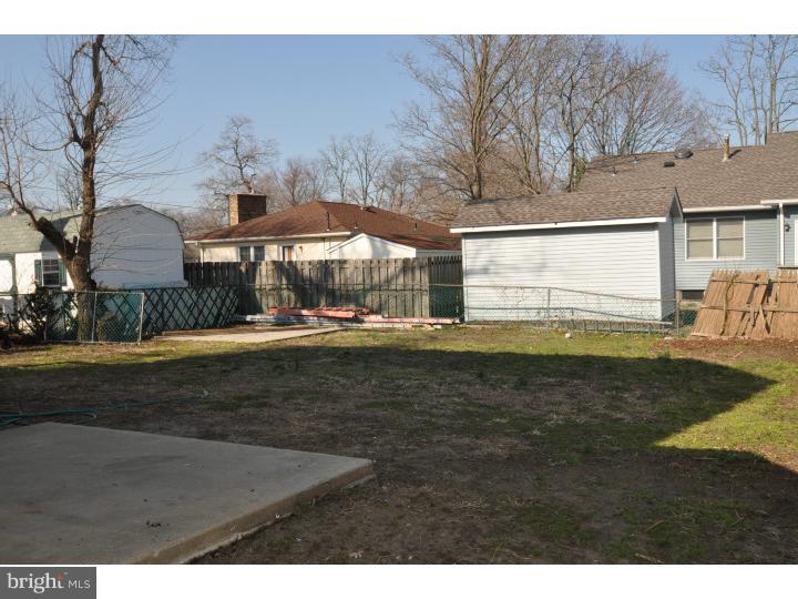 703 Bem Street Riverside, NJ 08075 - Photo 17 of 19 Back Yard