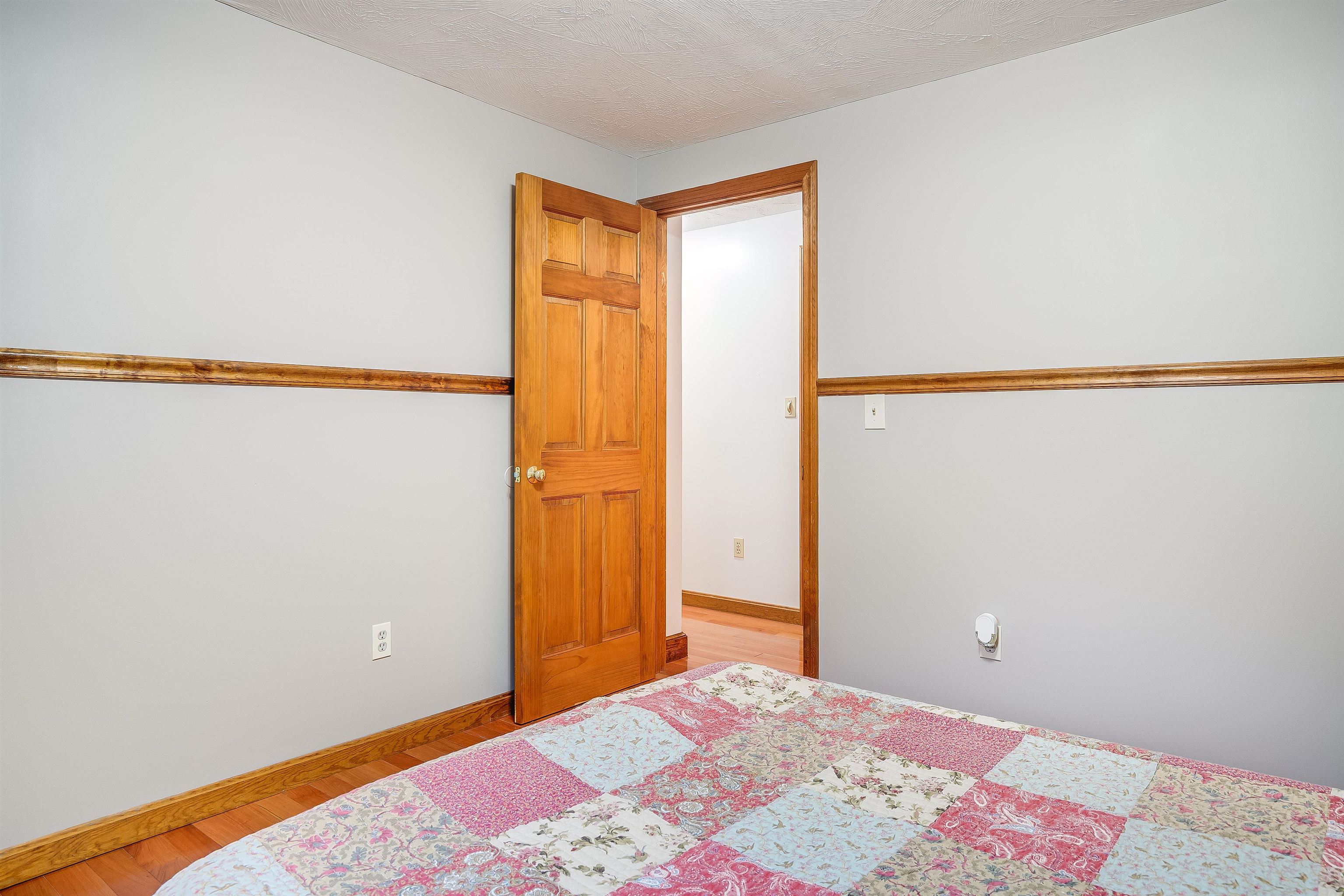 72 South Bow Road Hooksett, NH 03106 - Photo 18 of 40