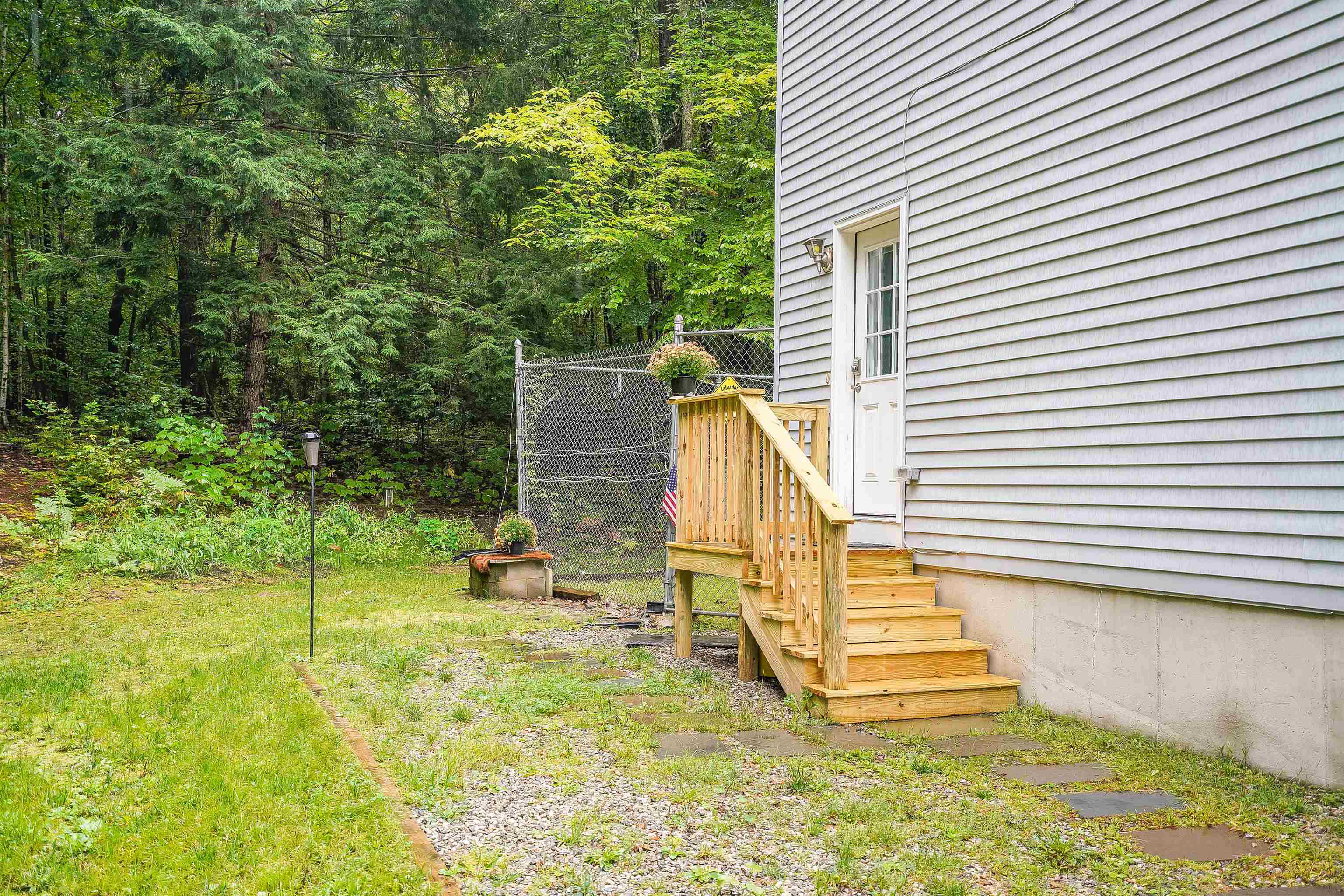 72 South Bow Road Hooksett, NH 03106 - Photo 30 of 40