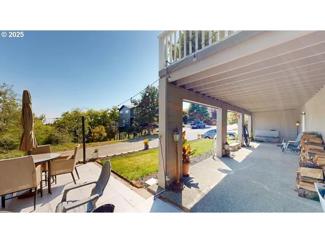 $799,000 | 861 Jodee Lane, Brookings, OR 97415