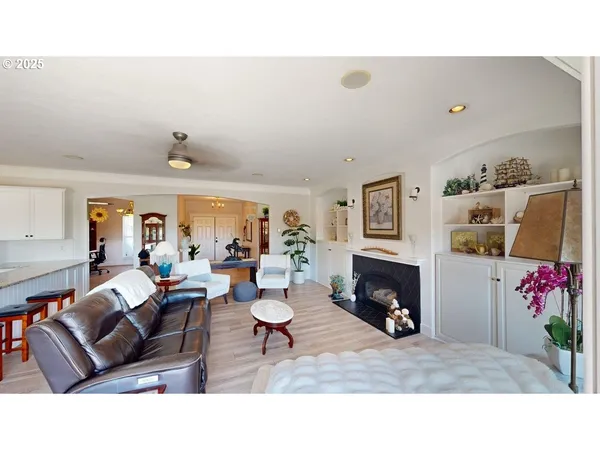$795,000 | 861 Jodee Lane, Brookings, OR 97415