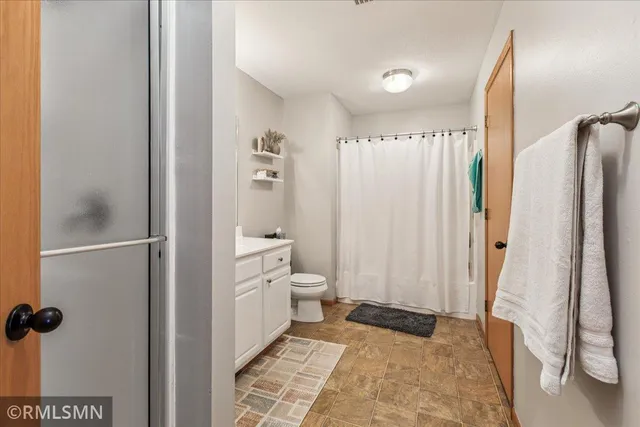 $244,900 | 1365 South Trail Drive, Faribault, MN 55021