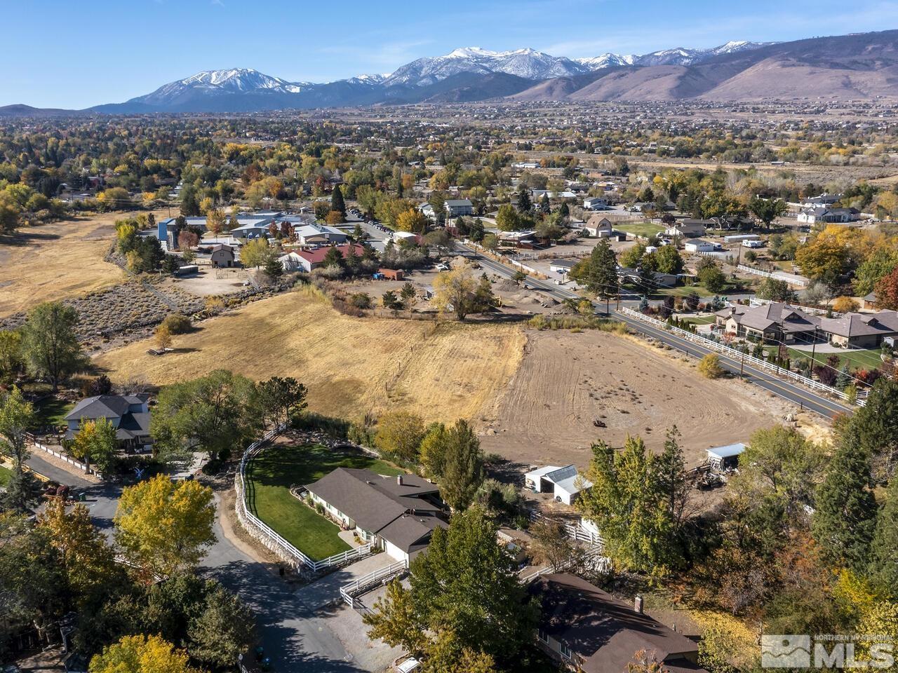 10060 Raintree Court Reno, NV 89511 - Photo 35 of 37 a view of a city with mountains in the background