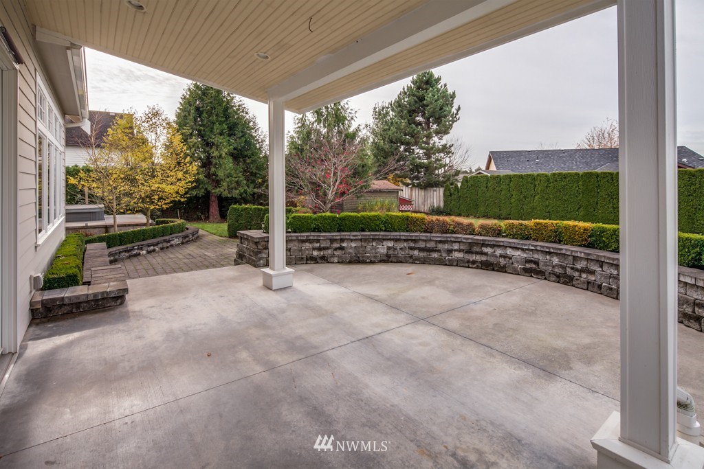 8499 Double Ditch Road Lynden, WA 98264 - Photo 3 of 25