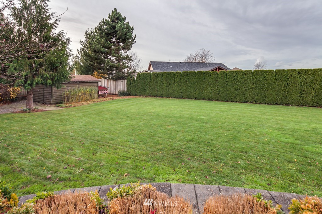 8499 Double Ditch Road Lynden, WA 98264 - Photo 4 of 25