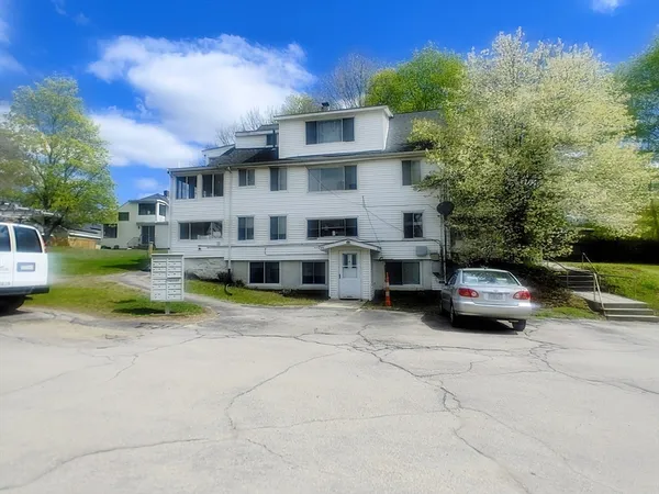 $2,100 | 65 Curve Street, Unit 7, Millis, MA 02054