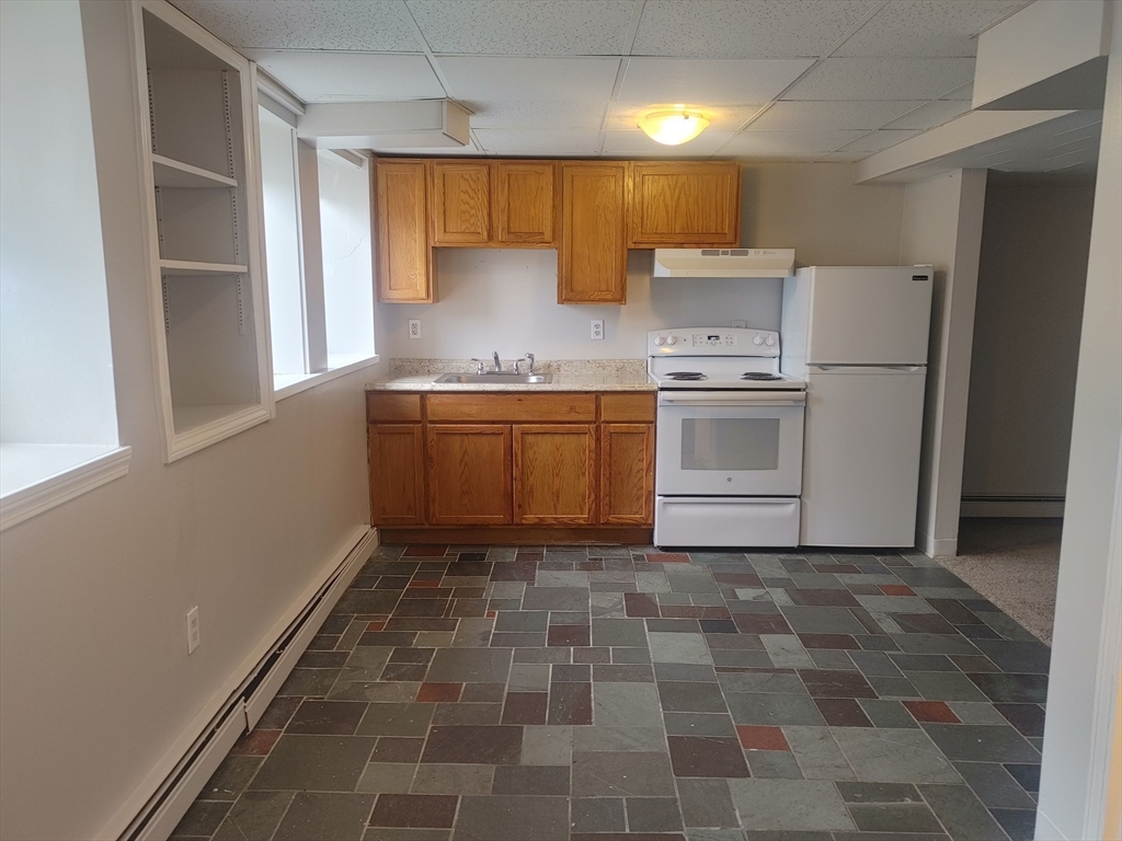 65 Curve Street, Unit 7 Millis, MA 02054 - Photo 2 of 29