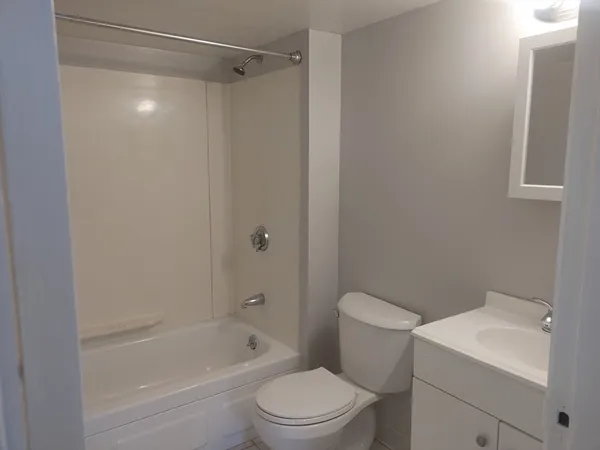 $2,100 | 65 Curve Street, Unit 7, Millis, MA 02054