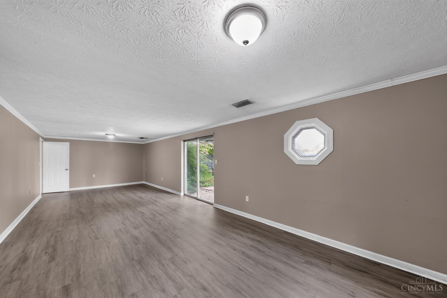 2743 Springdale Road Cincinnati, OH 45251 - Photo 30 of 30