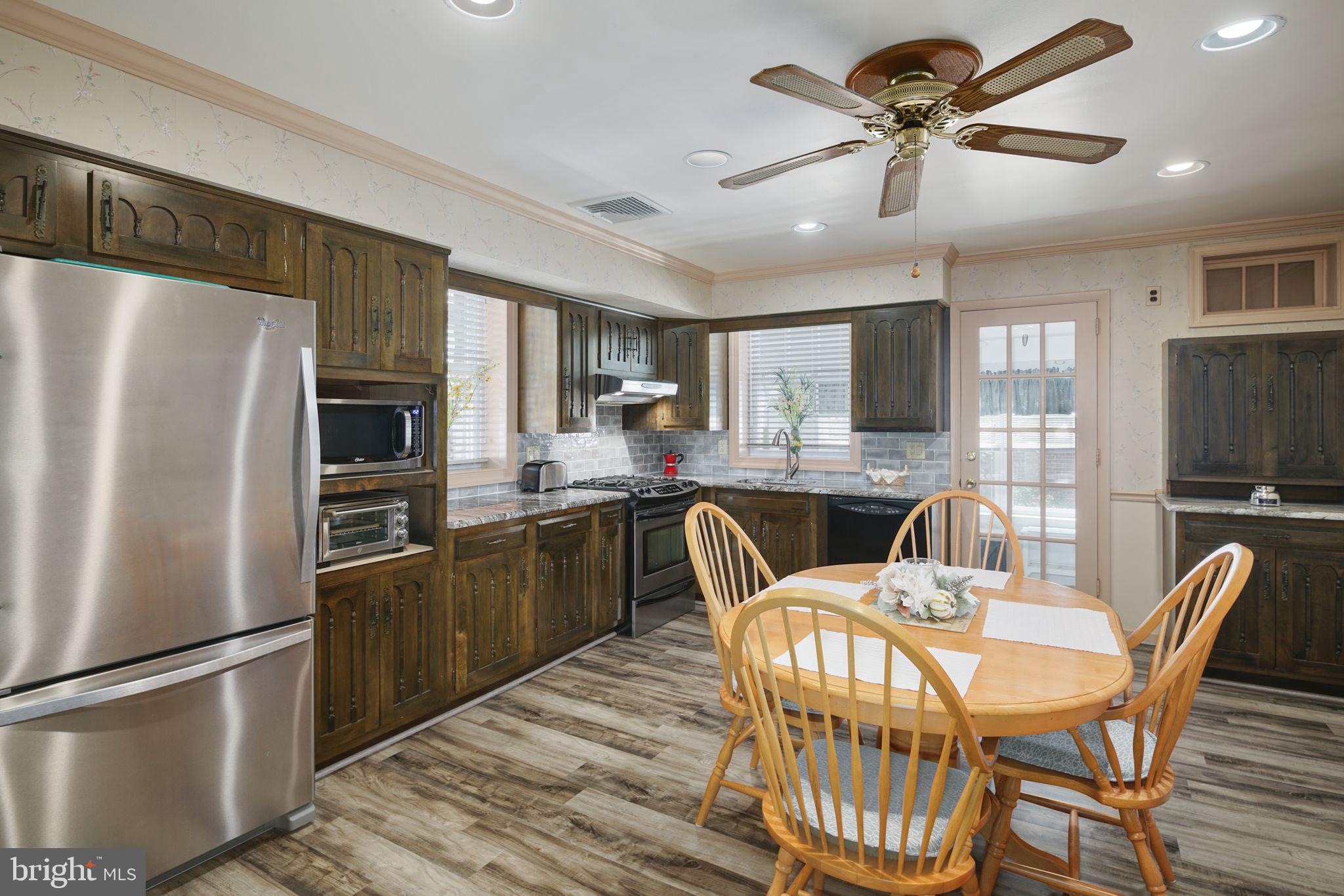 1908 West Shunk Street Philadelphia, PA 19145 - Photo 10 of 27