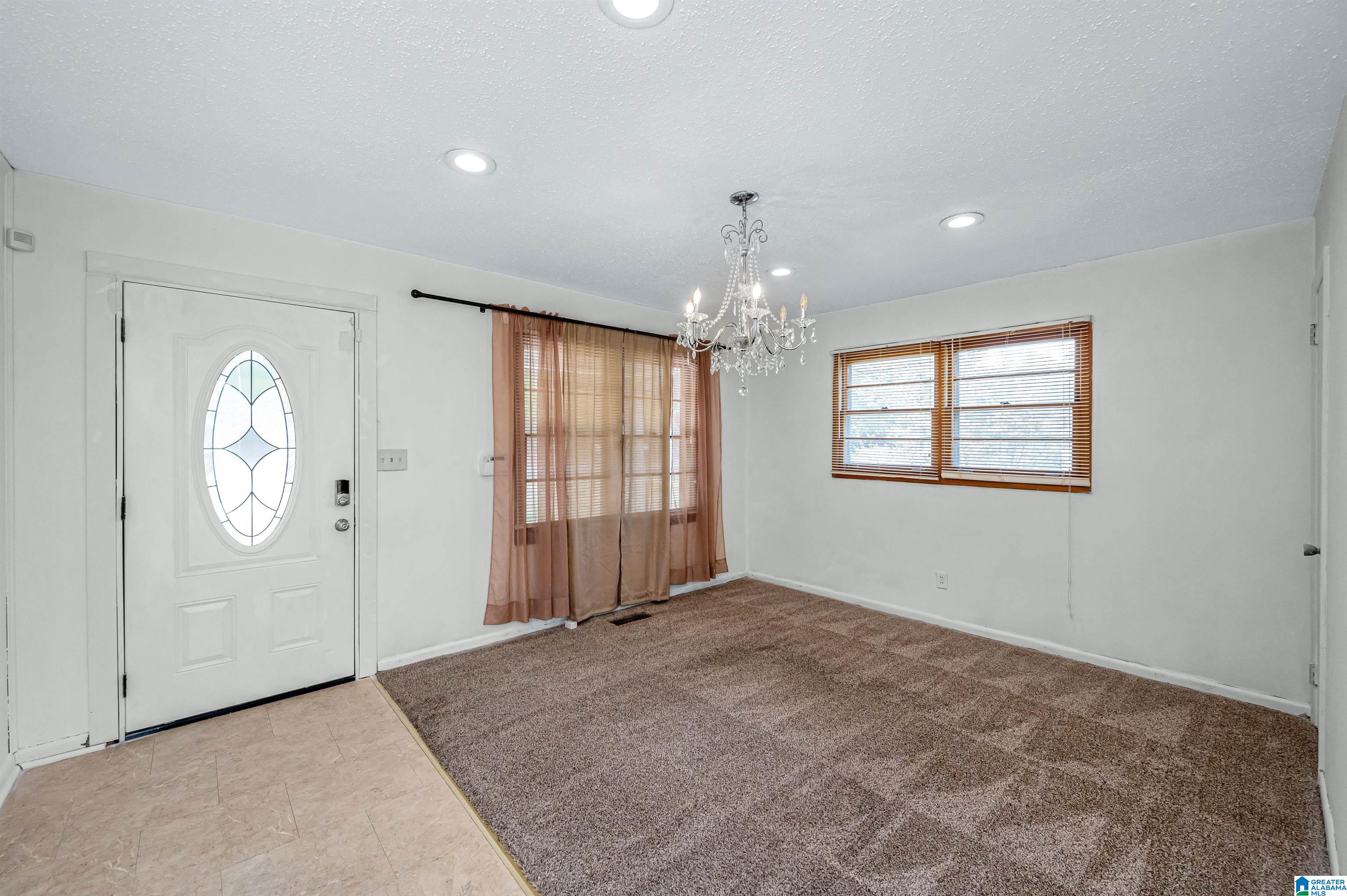 5709 Walnut Grove Road Birmingham, AL 35215 - Photo 4 of 35