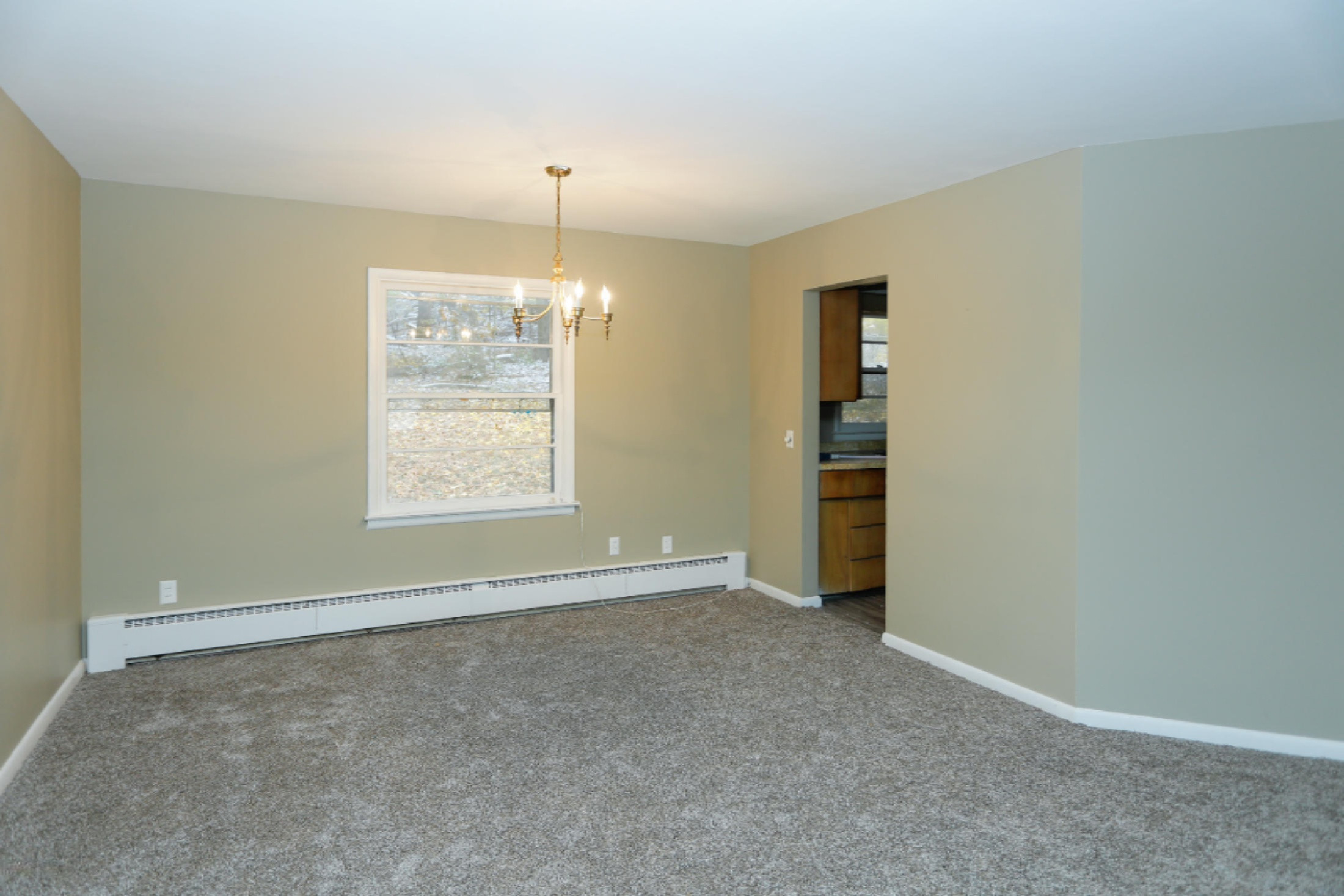 2103 Rambling Rd-105