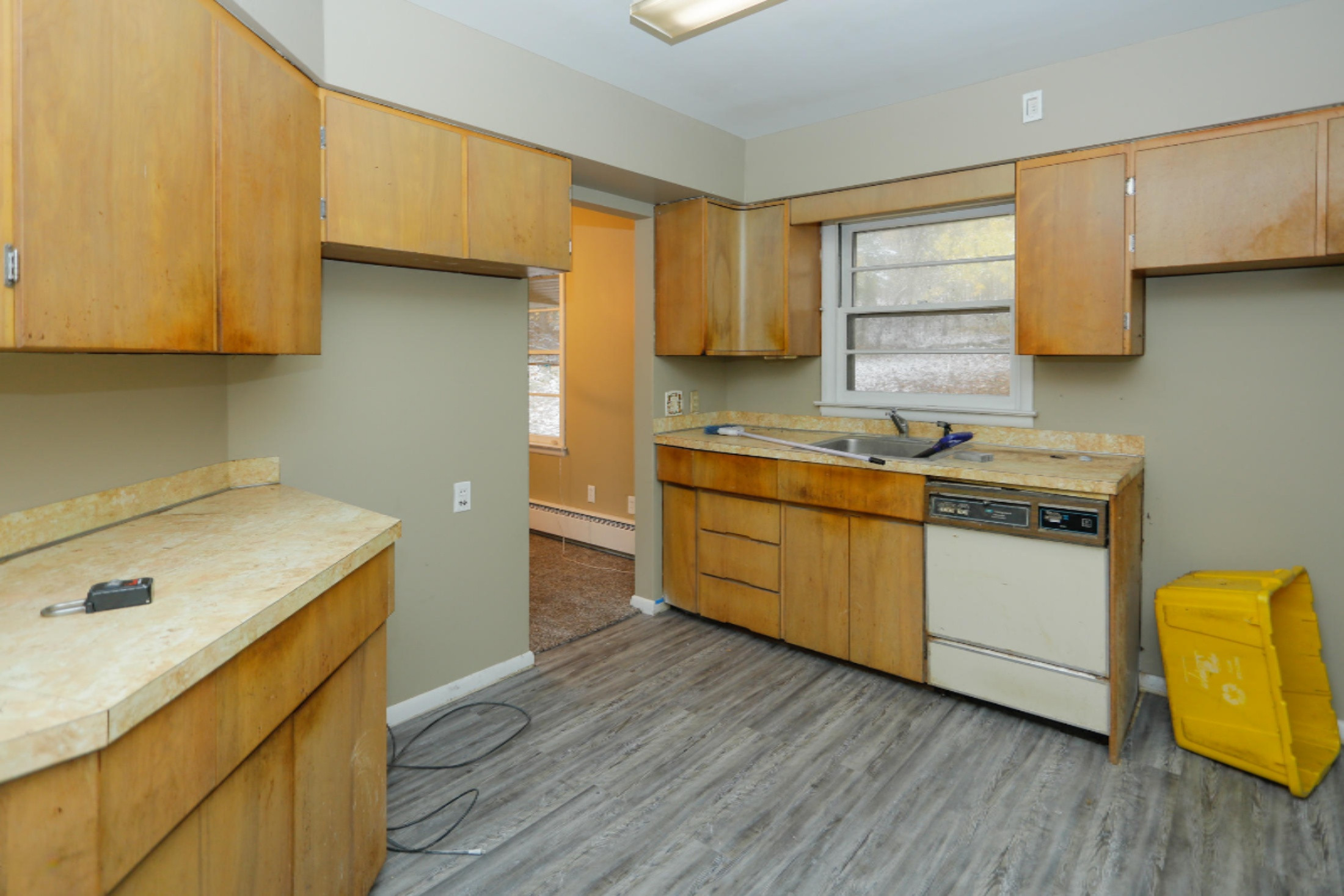 2103 Rambling Rd-106