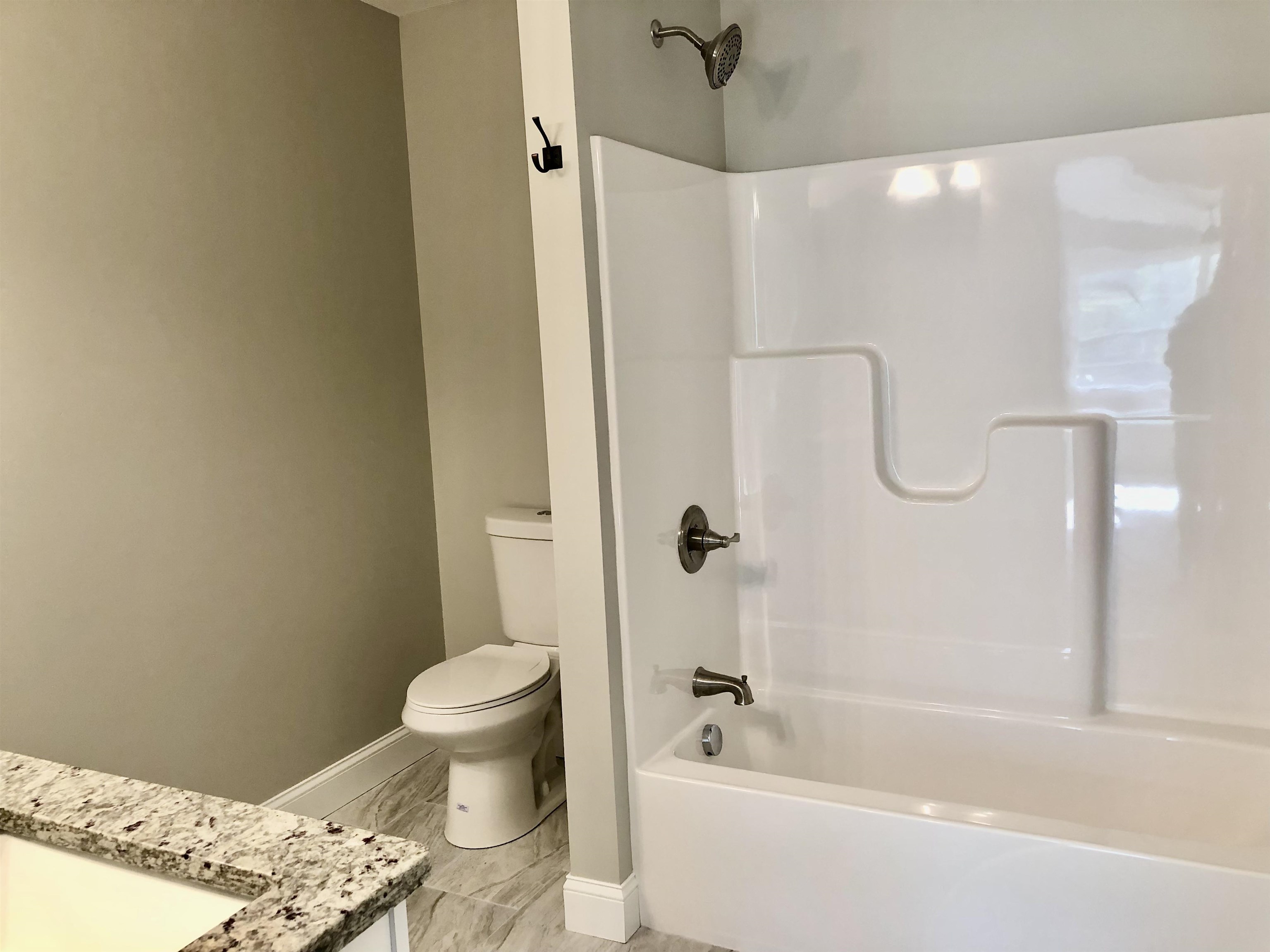 18 Maple Street, Unit 4 Derry, NH 03038 - Photo 23 of 31 Gallery Image 23