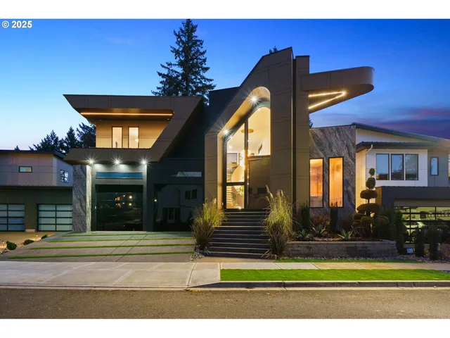 $2,300,000 | 530 Province Drive, Camas, WA 98607