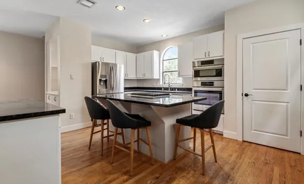 $3,500 | 5207 Cornish Street, Houston, TX 77007