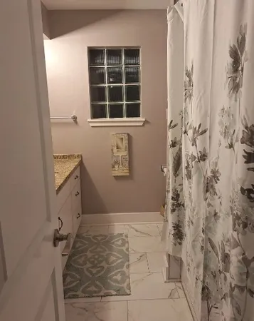 $3,500 | 5207 Cornish Street, Houston, TX 77007