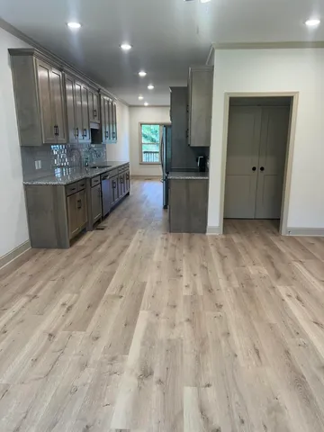 $2,500 | 2307 Ashmore Avenue, Chattanooga, TN 37415