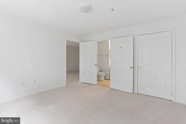 $345,000 | 631 Constellation Square Southeast, Unit D, Leesburg, VA 20175