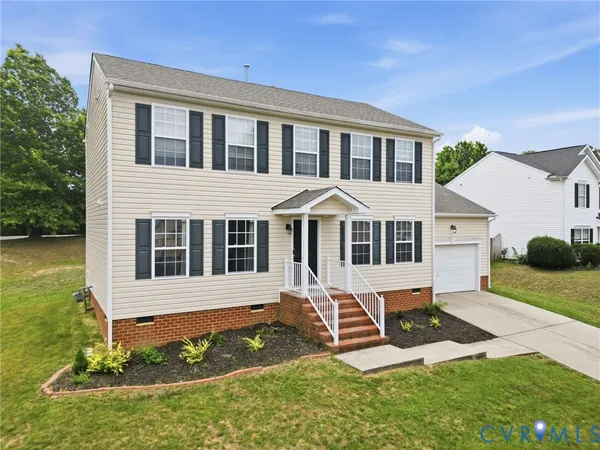 $329,950 | 13401 Greenham Court, Chester, VA 23831