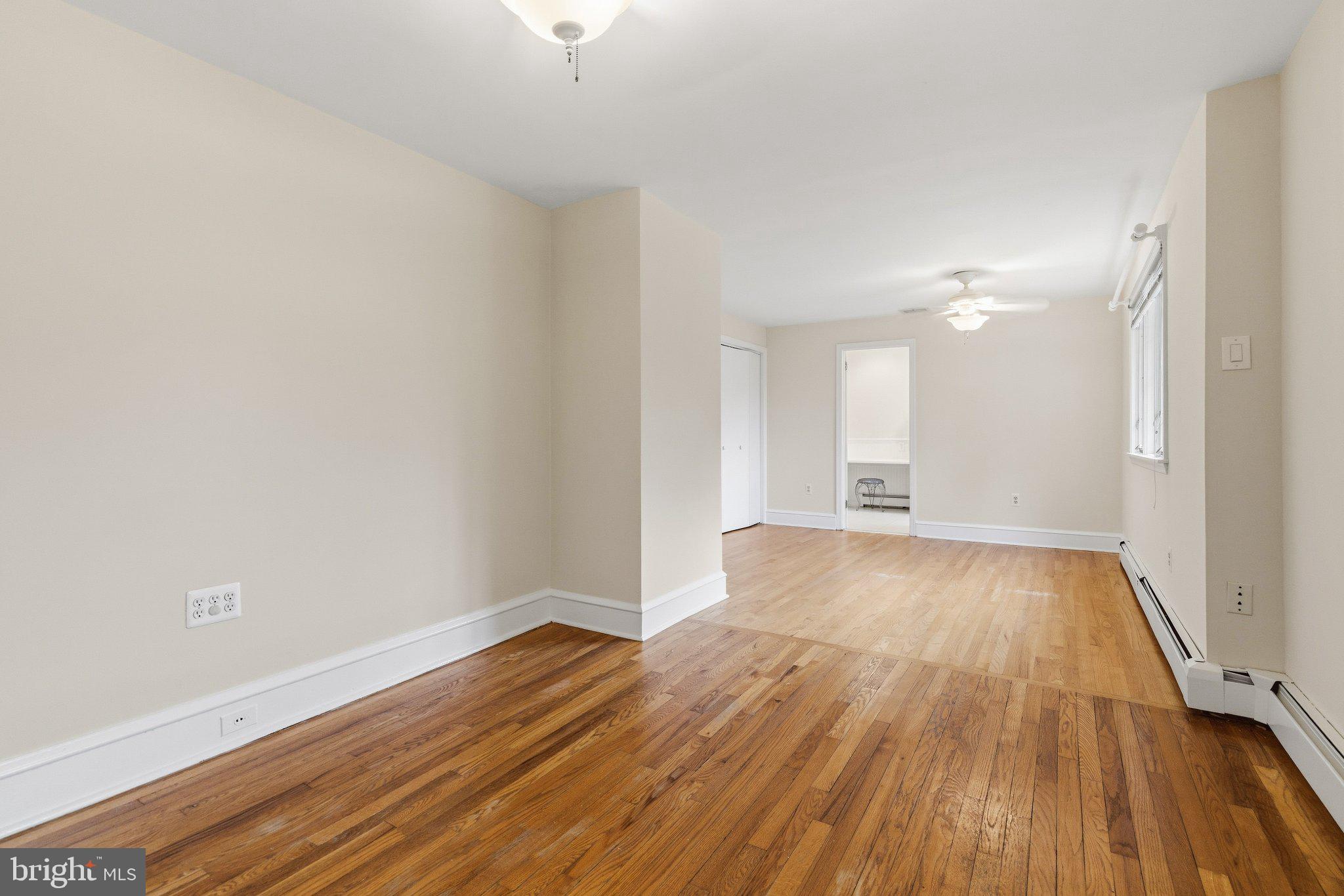 1046 Huntingdon Road Abington, PA 19001 - Photo 29 of 53 Main Bedroom/Sitting/Sleeping Area