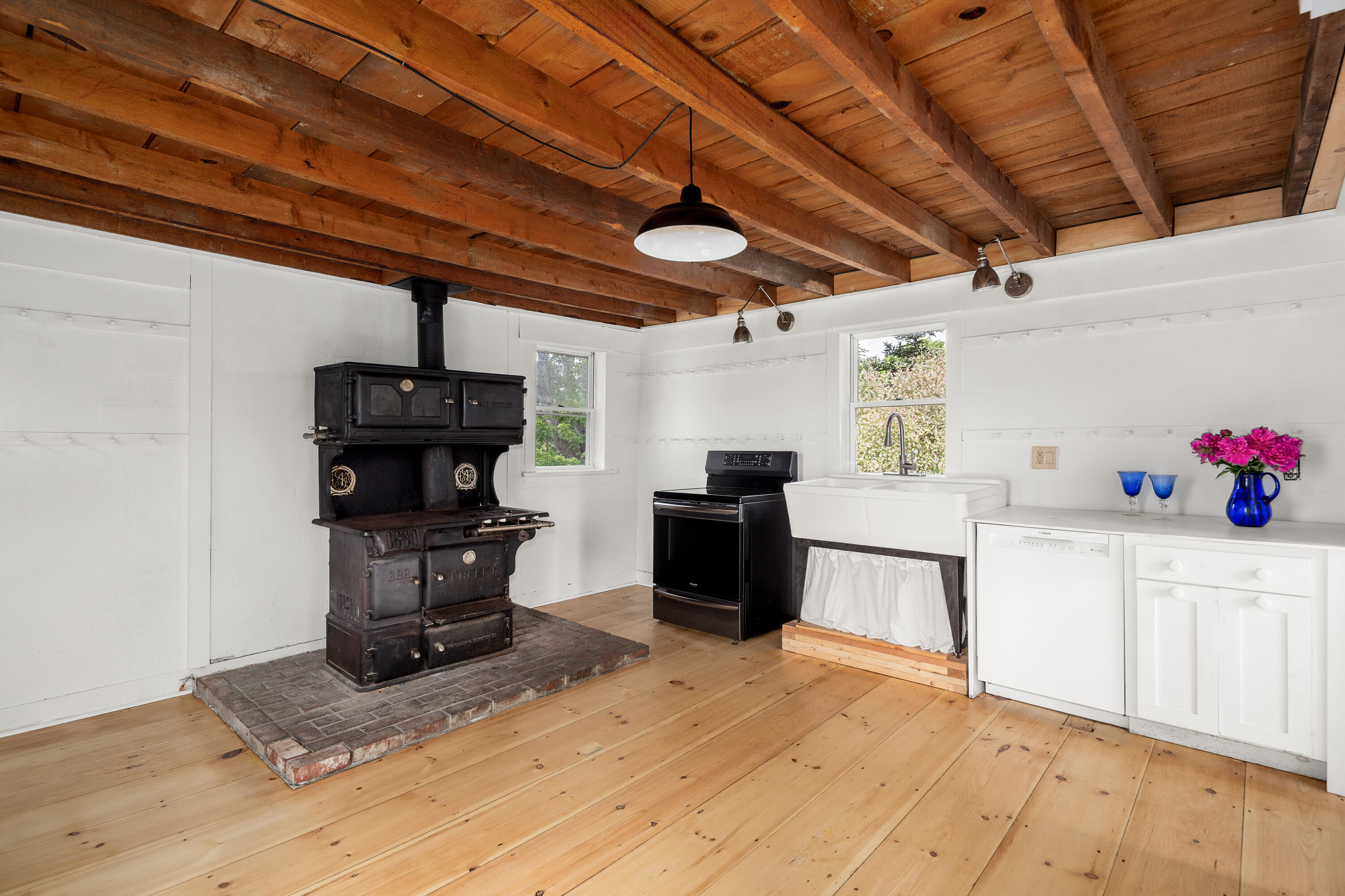 441 Main Street Thomaston, ME 04861 - Photo 33 of 103 441Main_33_mls