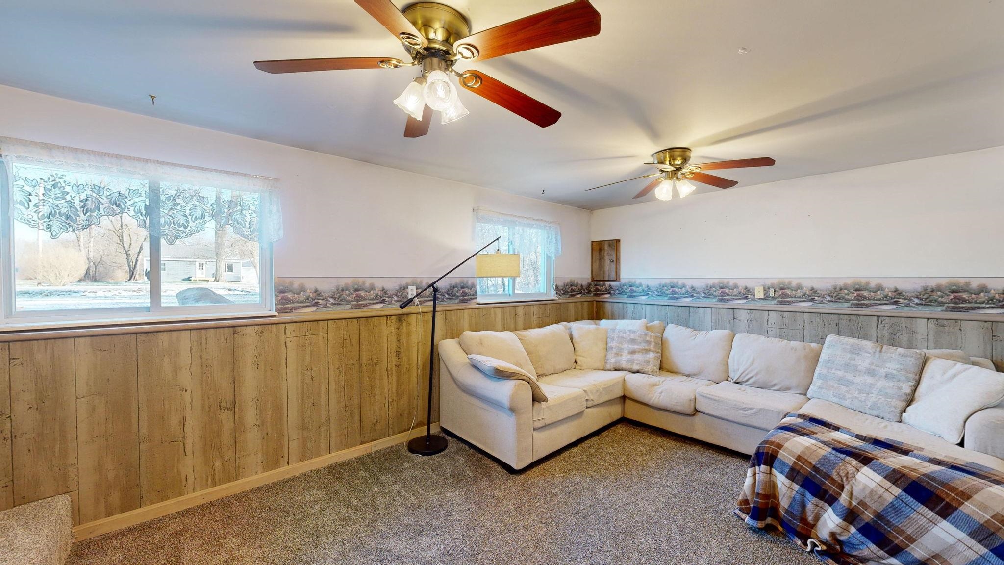 11135 North Lewis Road Clio, MI 48420 - Photo 16 of 54 50163113-a1003007-9843-4df5-a114-01769f8d9fec.JPG
