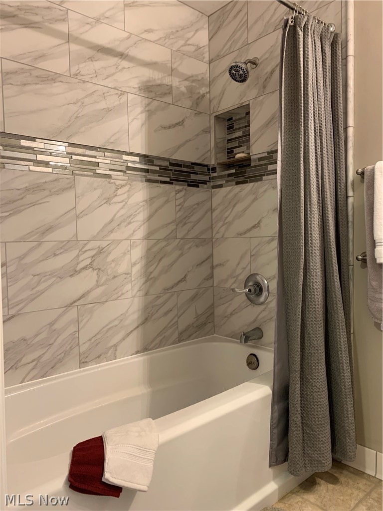 3823 Jaeger Road Lorain, OH 44053 - Photo 14 of 26 Gallery Image 14