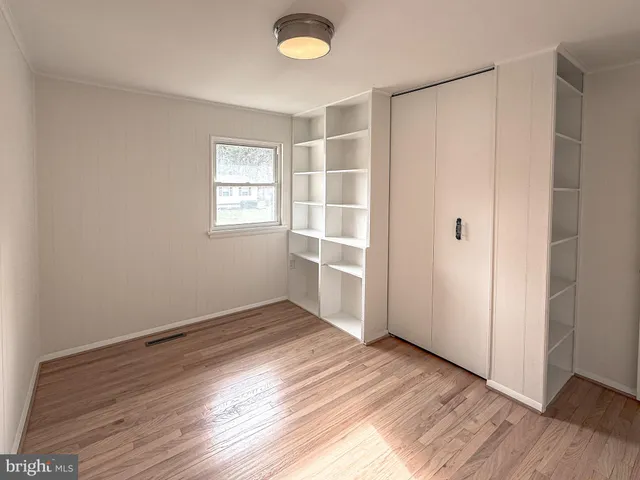 $449,900 | 485 Kenora Drive, Millersville, MD 21108