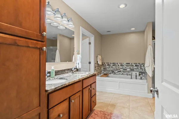 $519,000 | 1428 Horse Creek Trail, Pawnee, IL 62558