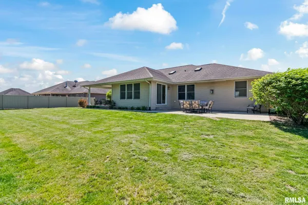 $519,000 | 1428 Horse Creek Trail, Pawnee, IL 62558