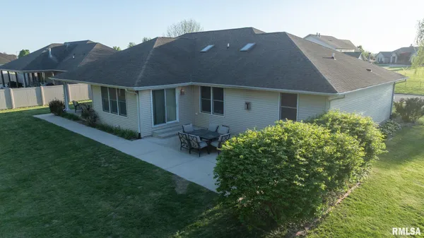 $519,000 | 1428 Horse Creek Trail, Pawnee, IL 62558