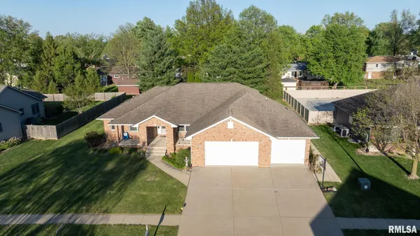 $519,000 | 1428 Horse Creek Trail, Pawnee, IL 62558