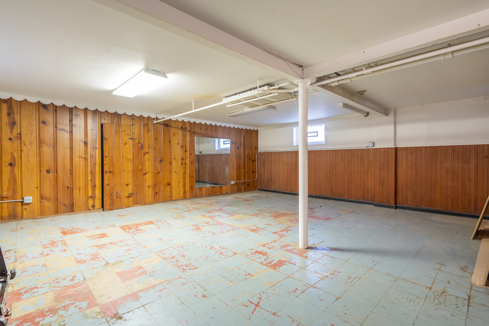 1748 North Rutherford Avenue Chicago, IL 60707 - Photo 19 of 37 Gallery Image 19
