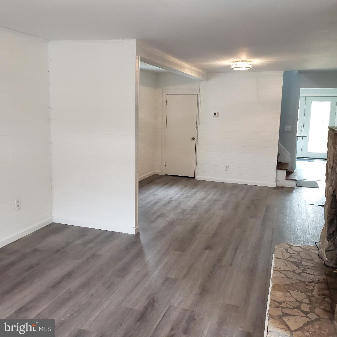 6078 Linglestown Road Harrisburg, PA 17112 - Photo 5 of 13 Gallery Image 5