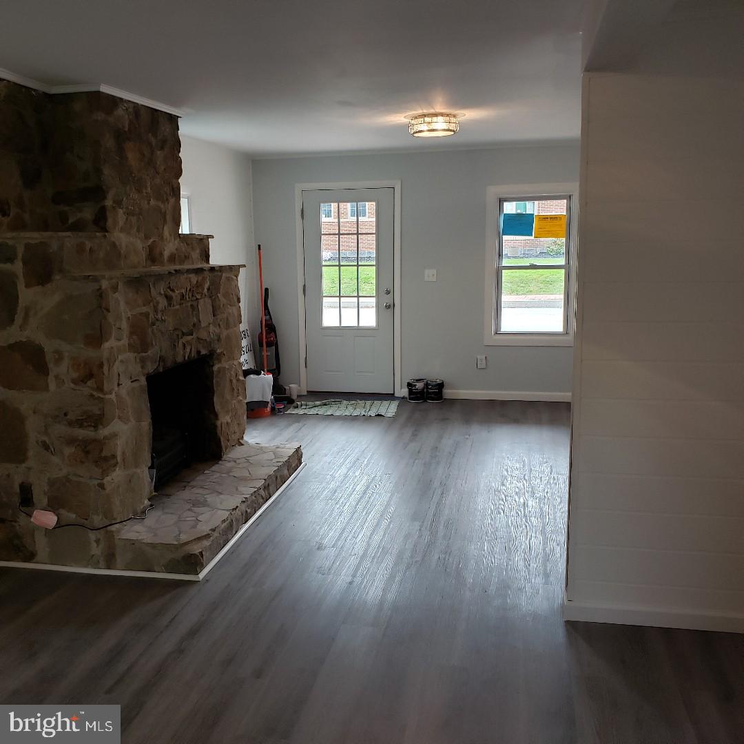 6078 Linglestown Road Harrisburg, PA 17112 - Photo 9 of 13 Gallery Image 9