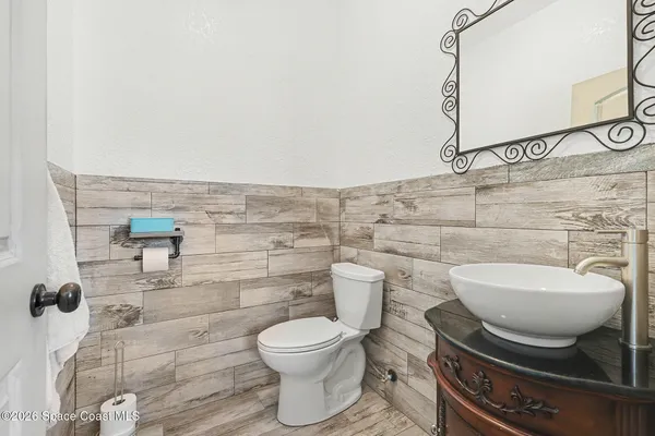 $865,000 | 4960 Dixie Way, Mims, FL 32754