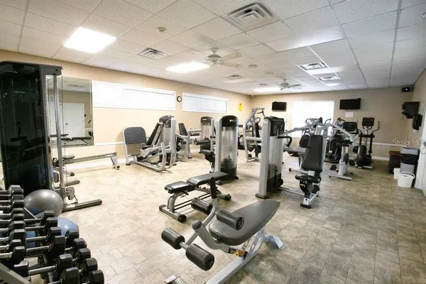 $3,000 | 7242 Hamilton Road, Bradenton, FL 34209