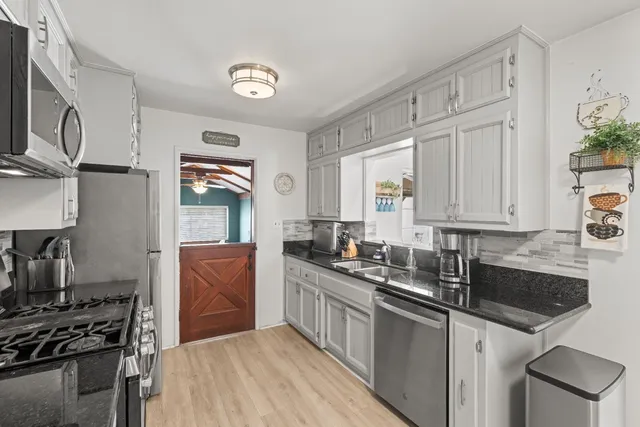 $674,900 | 3077 Bertis Drive, Sacramento, CA 95821