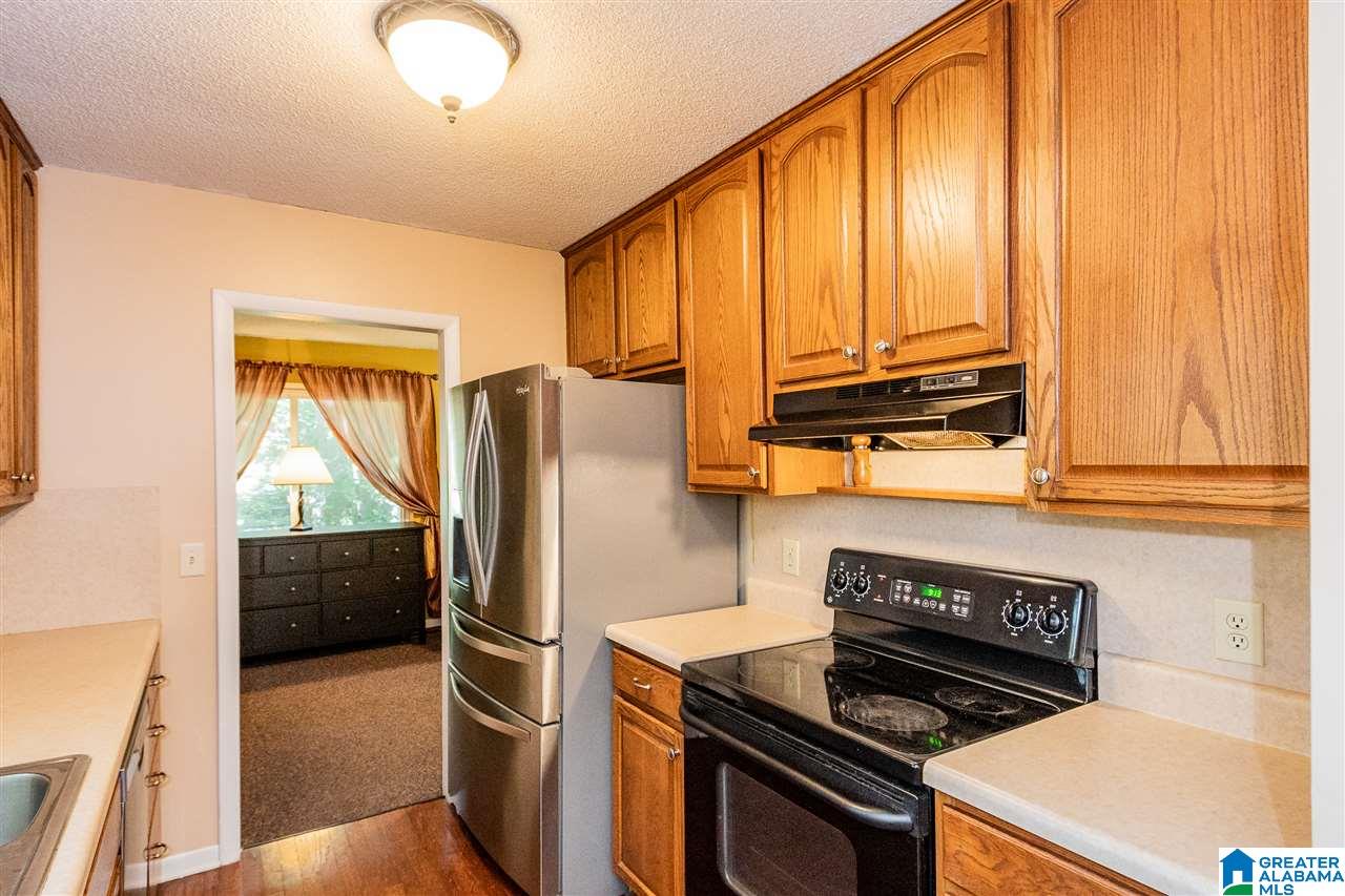 1706 Gardenridge Road Gardendale, AL 35071 - Photo 13 of 37