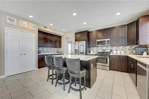 $698,900 | 94 Ancient Hills Lane, Henderson, NV 89074