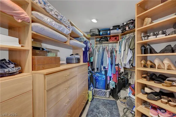 $698,900 | 94 Ancient Hills Lane, Henderson, NV 89074