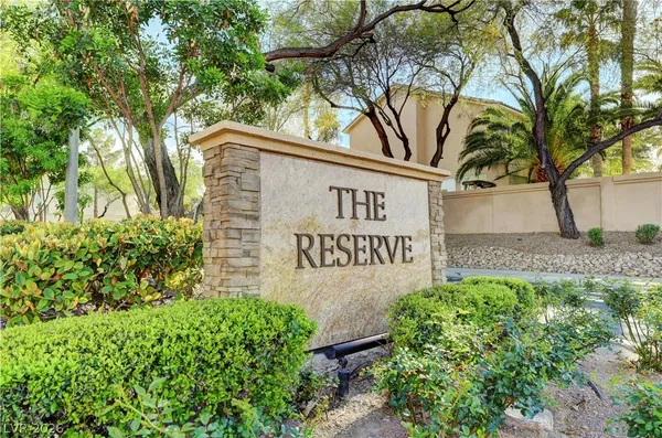 $698,900 | 94 Ancient Hills Lane, Henderson, NV 89074