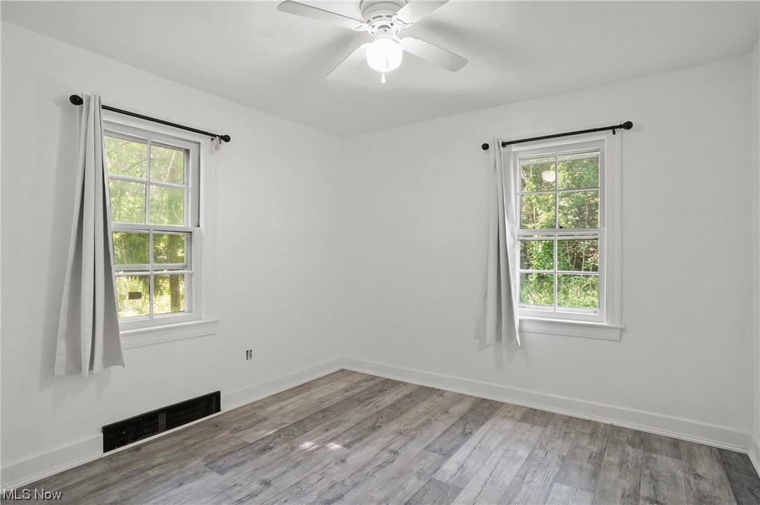1532 Morris Road Kent, OH 44240 - Photo 17 of 30 Gallery Image 17