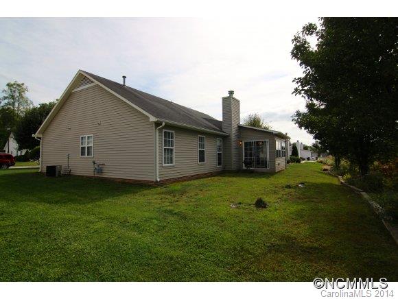 63 Stonehollow Road Fletcher, NC 28732 - Photo 4 of 24